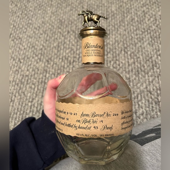 Blanton’s Bottle Top - Picture 3 of 3